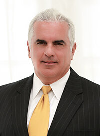 Michael-Gerrity-Founder-CEO-of-GLOBAL-LISTINGS-(Headshot).jpg